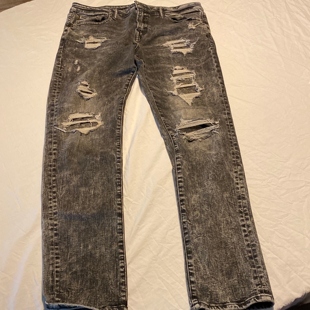 American Eagle Next level flex distressed jeans